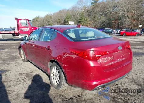 2011 Kia Optima Lx z USA, uszkodzony, nr VIN KNAGM4A76B5089808